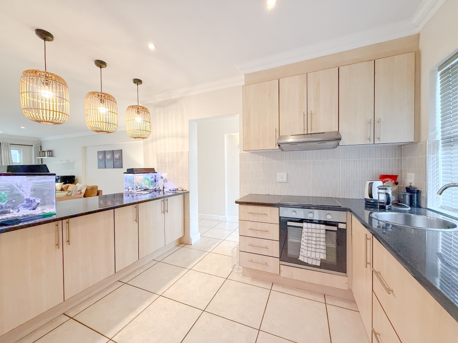 To Let 3 Bedroom Property for Rent in Keurbooms River Western Cape